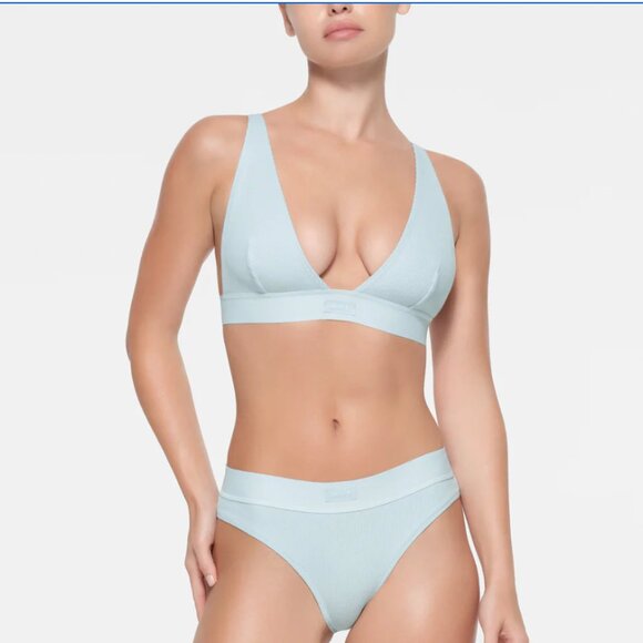 COTTON RIB PLUNGE BRALETTE - Picture 1 of 3